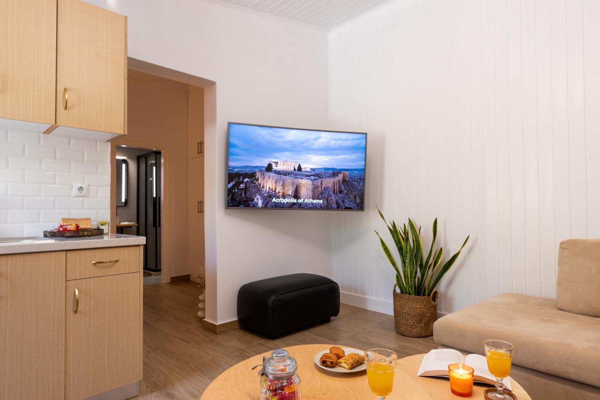 Eden - A Night Near Athens Int Arpt Apartment *